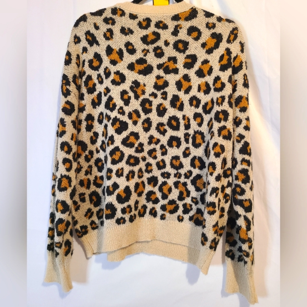 KNOX ROSE L Cheetah Print Sweater - Picture 2 of 3